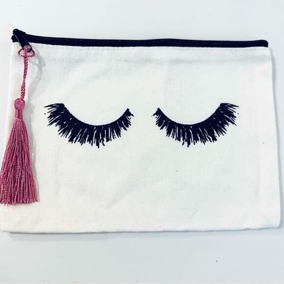 Eyelashes Makeup Bag with Tassel - Picture 1 of 1